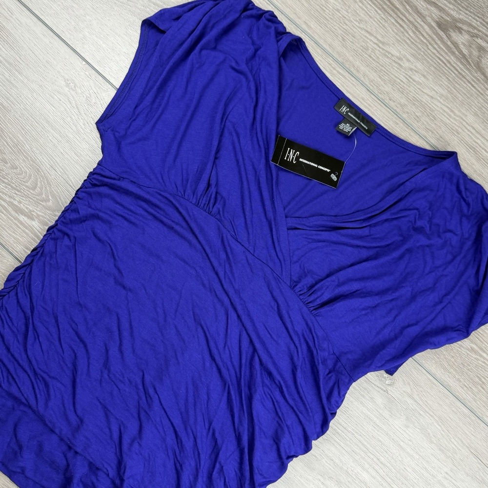 INC Women's‎ Short Sleeve V Neck Ruched Sides Top Blue XL New